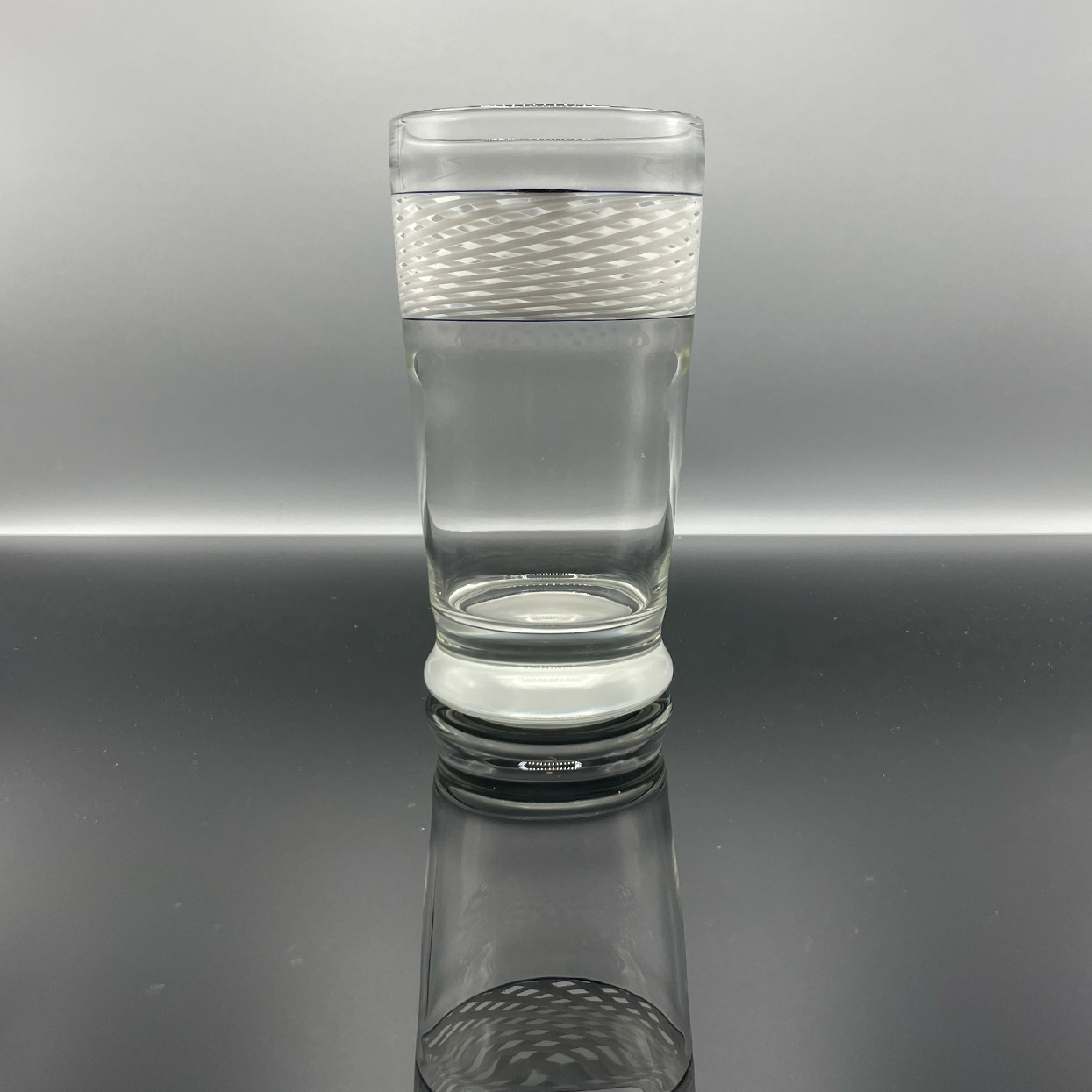 Reticello Pint Glass